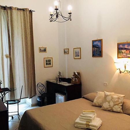 B&B Art Suite Principe Umberto Naples Exterior photo