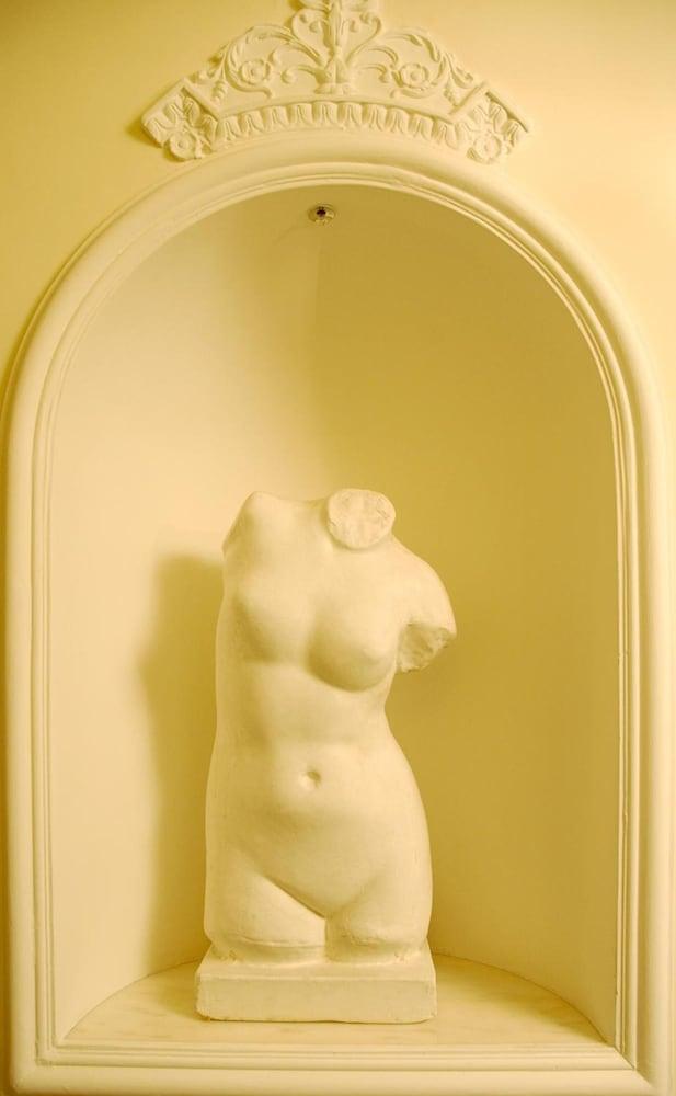 B&B Art Suite Principe Umberto Naples Exterior photo