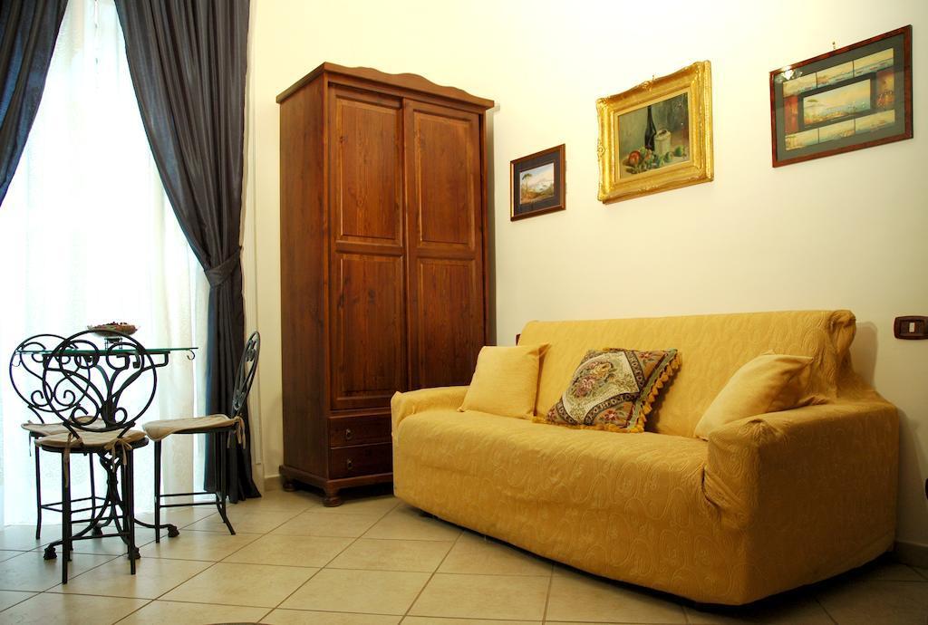 B&B Art Suite Principe Umberto Naples Exterior photo