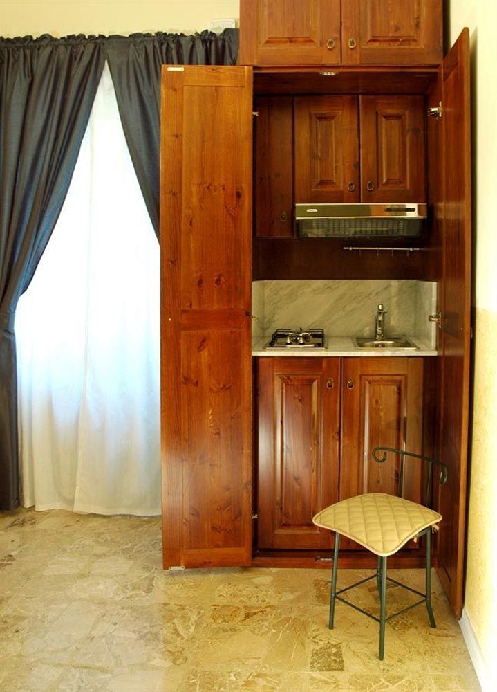 B&B Art Suite Principe Umberto Naples Exterior photo