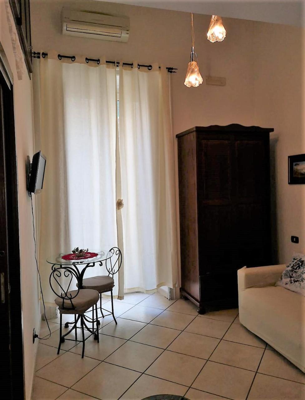 B&B Art Suite Principe Umberto Naples Exterior photo